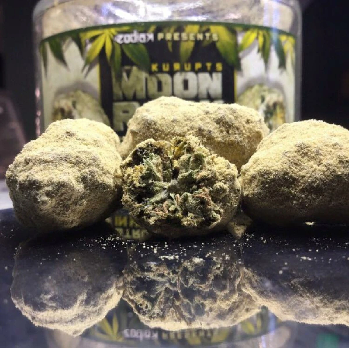 purple moon rocks bud, purple moonrock